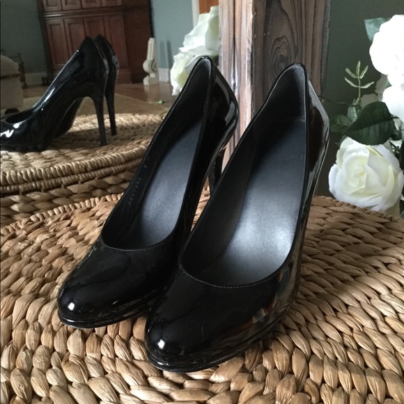 Stewart Weitzman Platswoon in Black - Picture 3 of 8